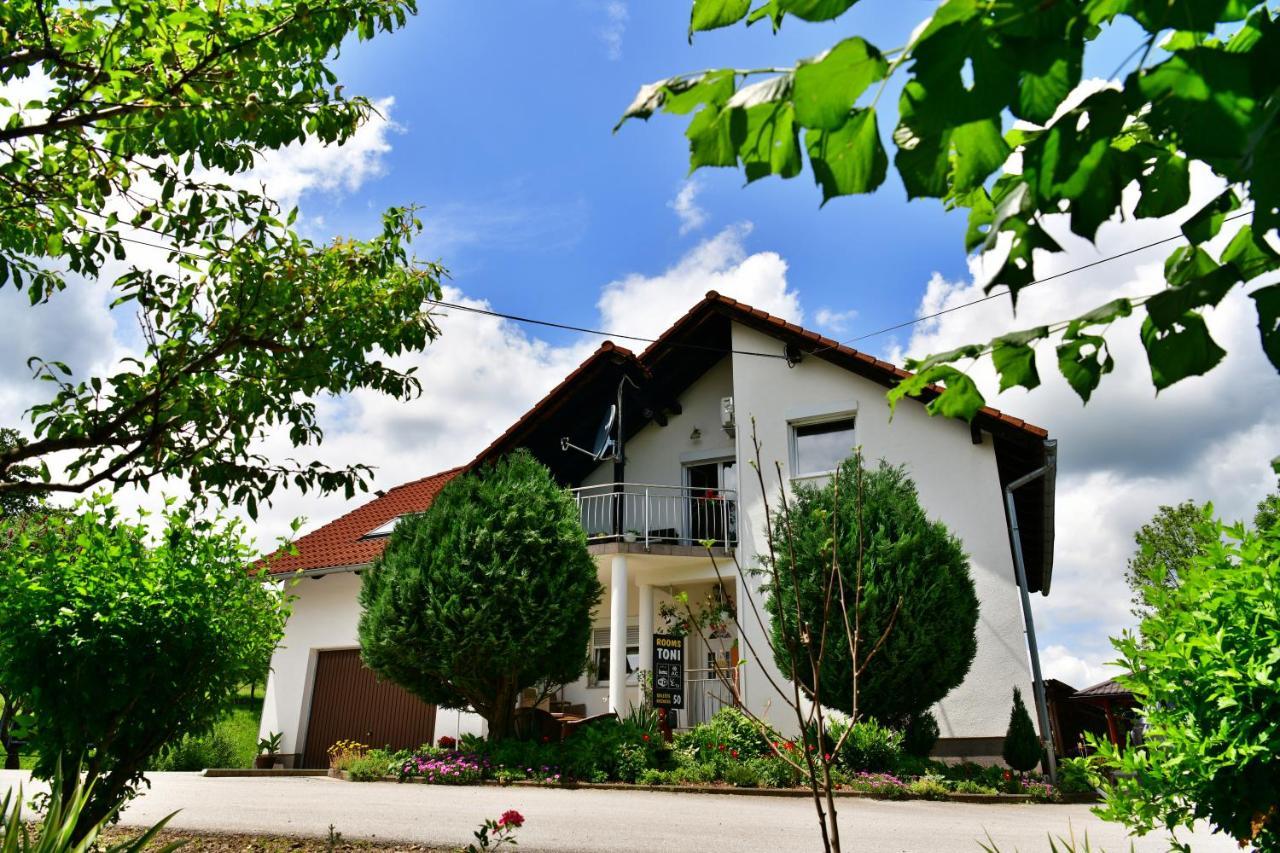Rooms Toni Selište Drežničko Buitenkant foto