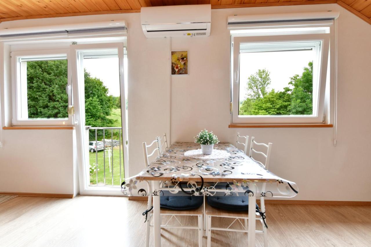 Rooms Toni Selište Drežničko Buitenkant foto