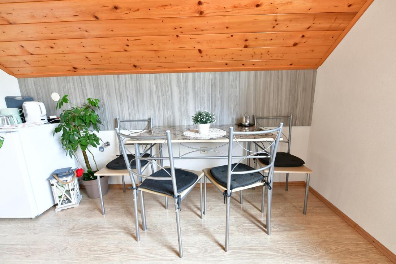 Rooms Toni Selište Drežničko Buitenkant foto